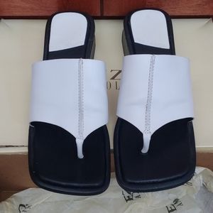 Enzo Angiolini Sandals